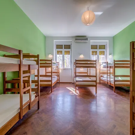 Colors Of Adriatic - Youth Only Hostel Split