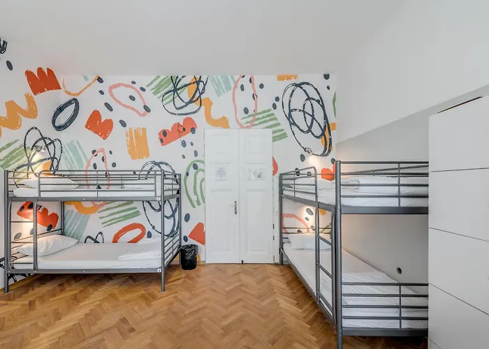 Colors Of Adriatic - Youth Only Hostel